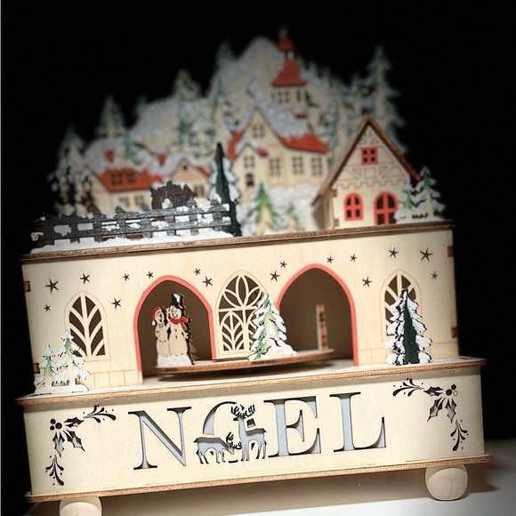 Martha Stewart LED Winter Village with Music - Picture 3 of 7